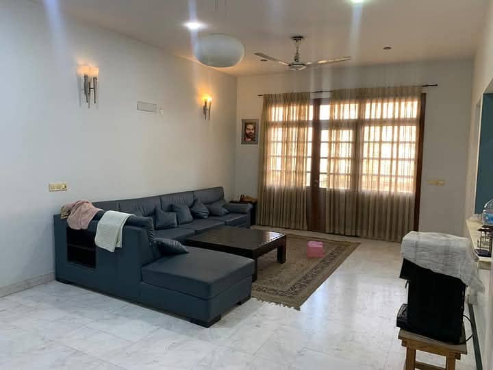 SEMI FURNISHED PORTION FOR RENT In DHA Phase 5 0