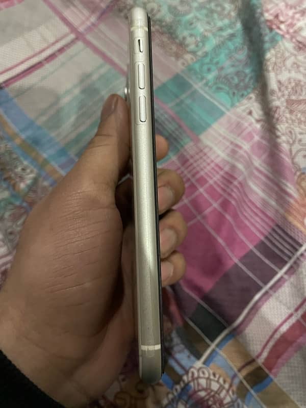 Iphone 11 dual pta اپرووڈ 1