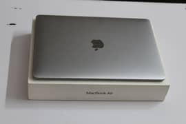 Macbook