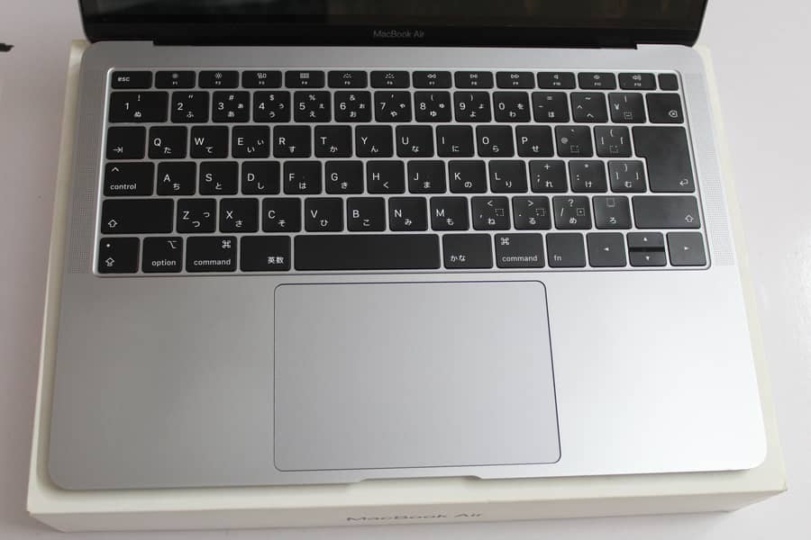 Macbook Air 2018 Retina Display 1