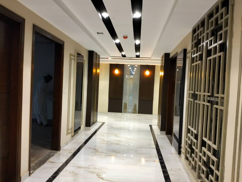 24-7 Operating New Office Tower Luxury Office For Rent At Prime Location Of Bahadurabad With All Modern Facilities 12