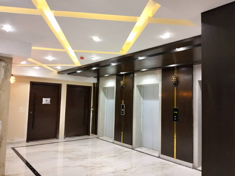 24-7 Operating New Office Tower Luxury Office For Rent At Prime Location Of Bahadurabad With All Modern Facilities 5