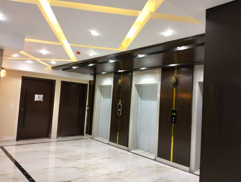 24-7 Operating New Office Tower Luxury Office For Rent At Prime Location Of Bahadurabad With All Modern Facilities 15