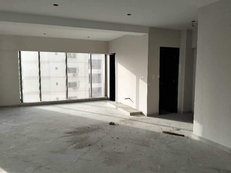 24-7 Operating Building Brand New Luxury Office For Rent 941 Square Feet At Prime Location Of Bahadurabad 10