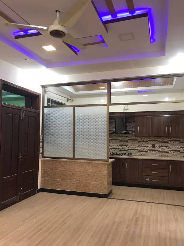 Spacious Prime Location Upper Portion Is Available For rent In Ideal Location Of Gulraiz Housing Society Phase 2 18