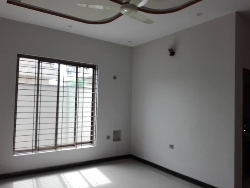 Lower Portion For Rent Situated In Gulraiz Housing Society Phase 2 0