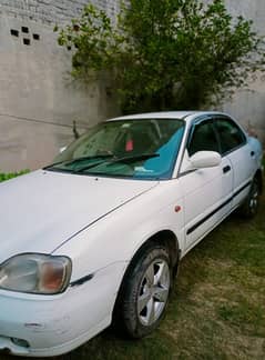 Suzuki Baleno 2004