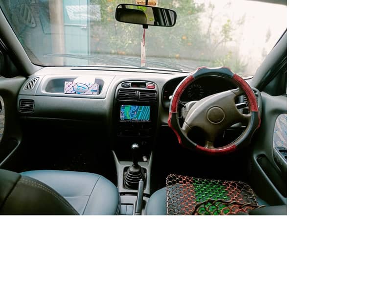 Suzuki Baleno 2004 3