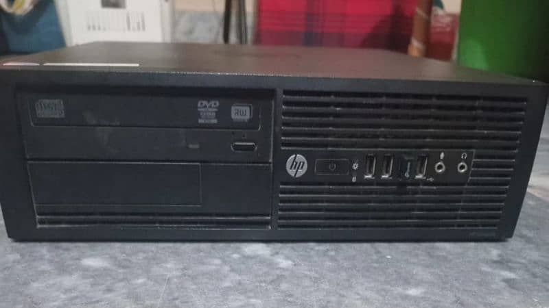 HP Desktop system with HP monitor Mouse and Keyboard 1