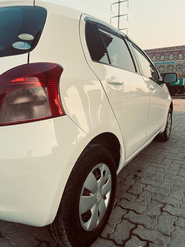 Toyota Vitz 2007 For sale in Islamabad 8