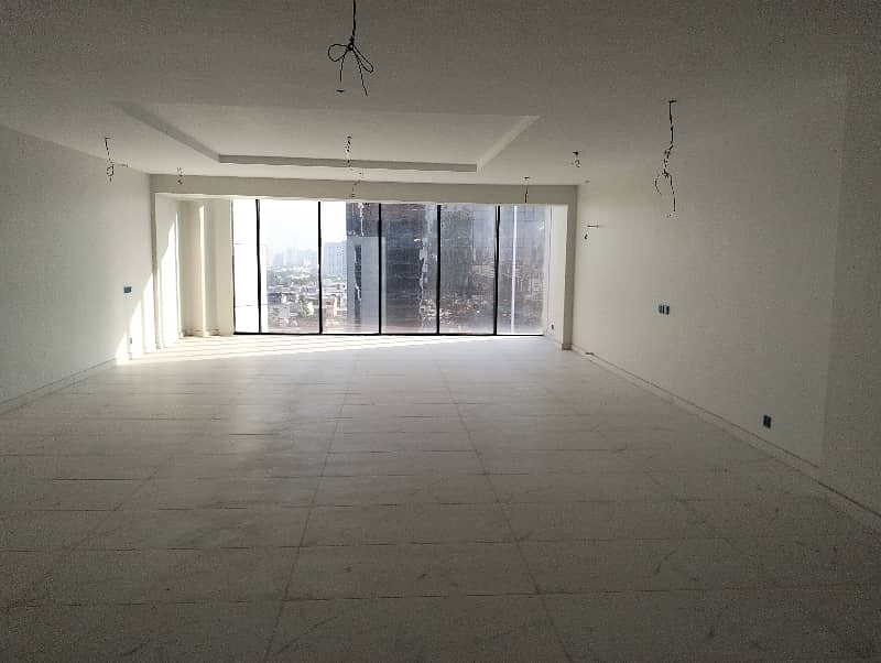 Roshan Trade Center Brand New and Leased Office For Sale 1560 Square Feet With All Modern Facilities At Prime Location of shaheed e Millat road Front Road Facing Office 4