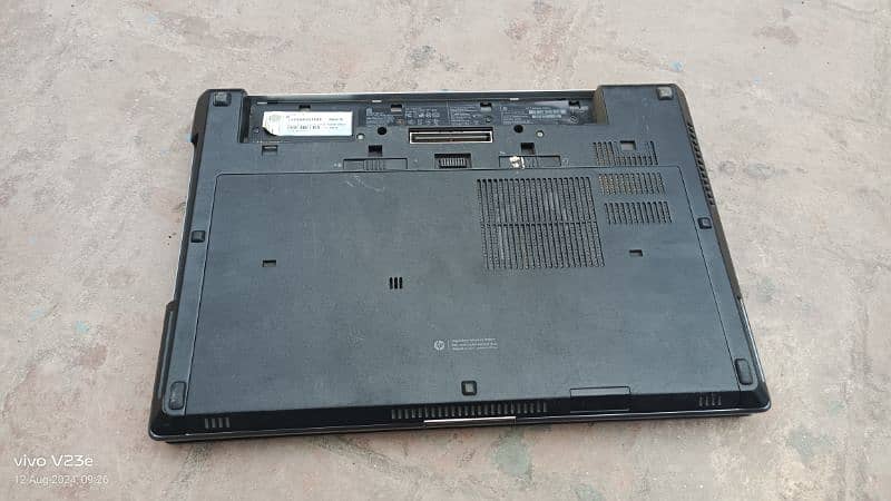 laptop HP i7 second generation 6 GB Ram 250 GB hard 3