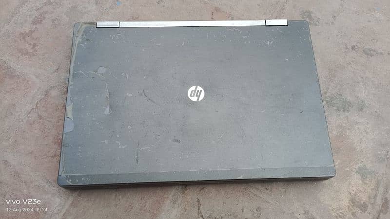 laptop HP i7 second generation 6 GB Ram 250 GB hard 8