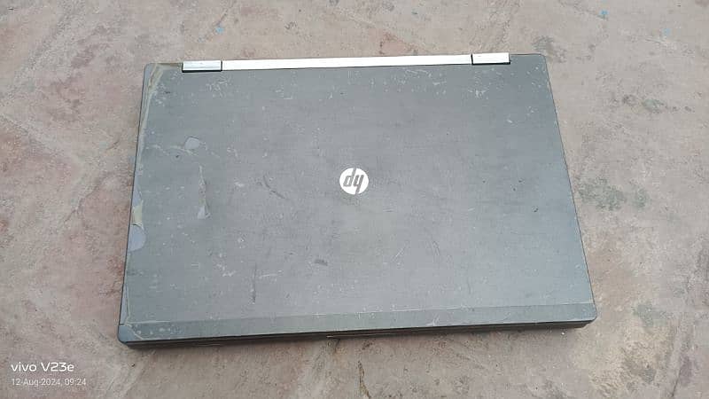 laptop HP i7 second generation 6 GB Ram 250 GB hard 10