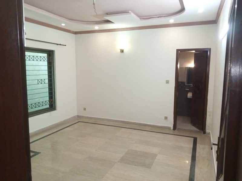 10 Marla Upper Portion For Rent 7