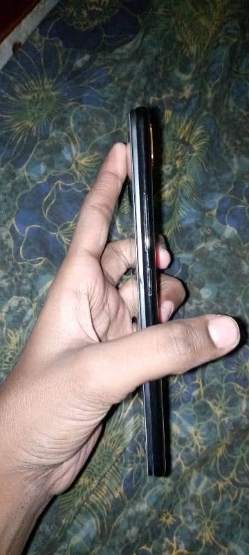 vivo y85 10/10 condition me new hai mobail 4