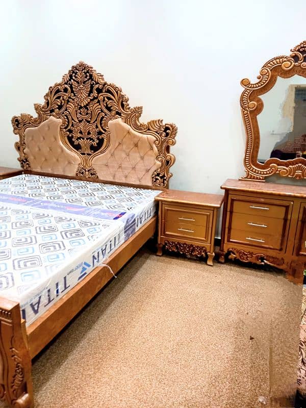 02 Bed Set New Condition never used 0321///512///0593 2