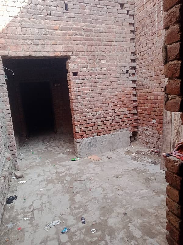 2 Marla Single Storey Old Type For Sale In Samanzar Colony Meharpura 5