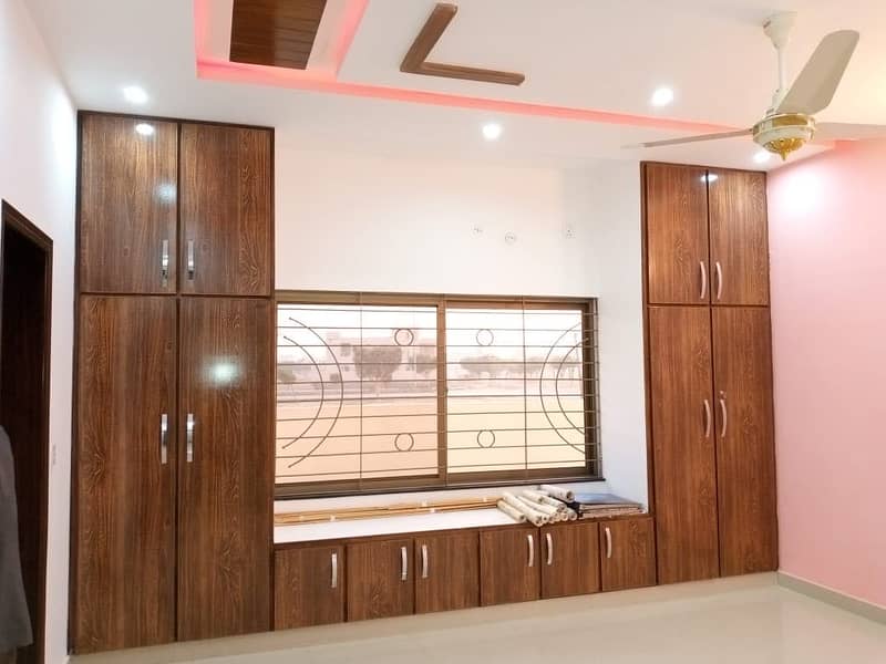 Spacious 1 kanal Upper Portion for Rent in Fazaia Housing Scheme Phase 1 8