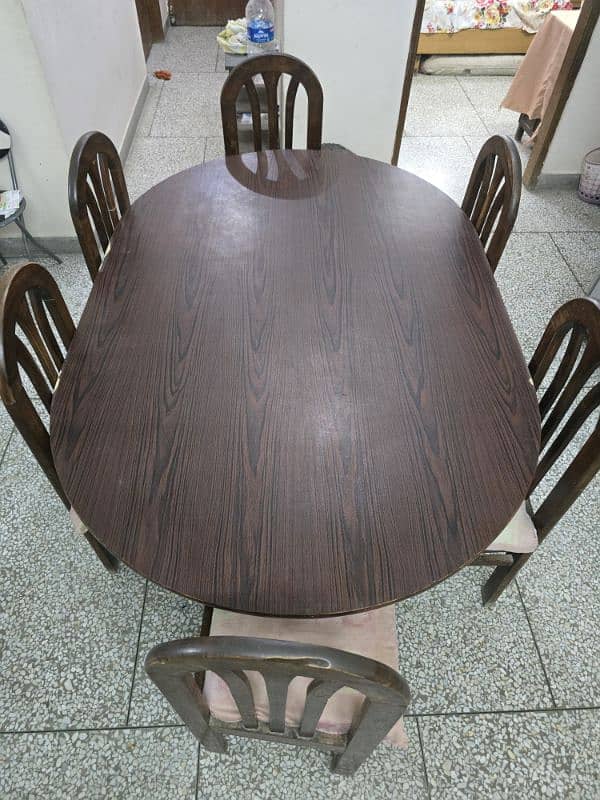 Dinning Table 6 Seater 0