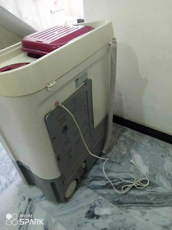 Washing machine and spinner(sale due to purchase automatic machine) 1