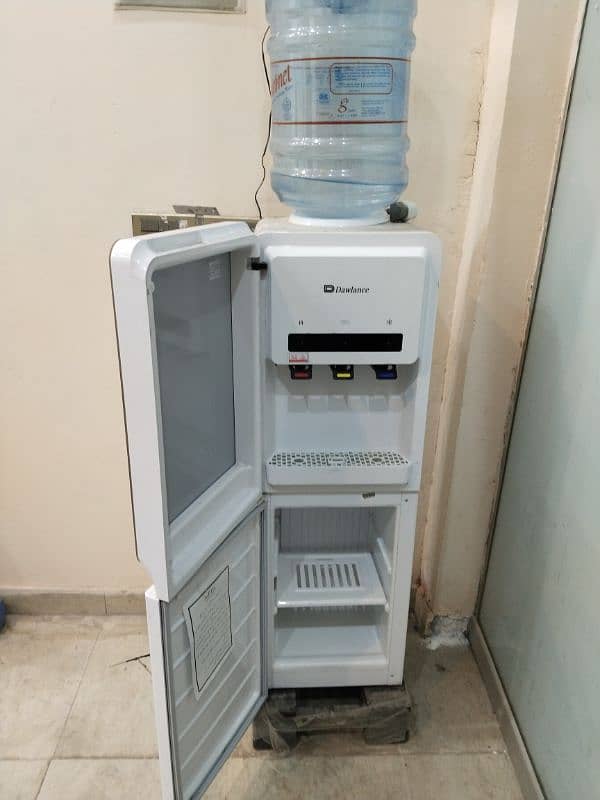 Water Dispenser newly available for Sale 3