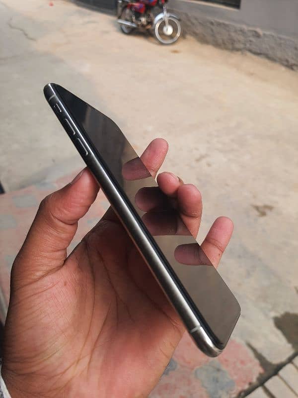 xs max 256gb pta approved dual sim factory unlocked (just call me) 6