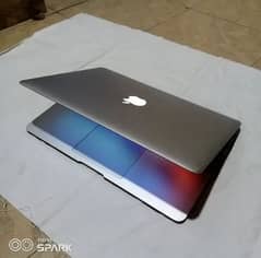 MacBook