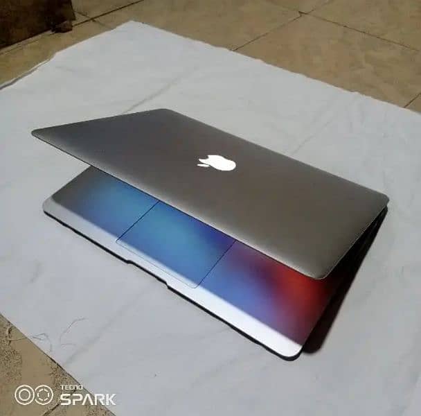 MacBook air 2017 for sale 0