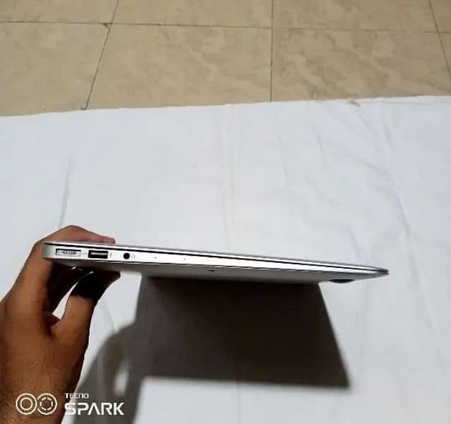 MacBook air 2017 for sale 8