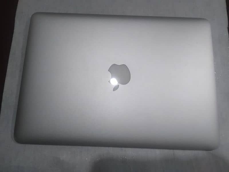 MacBook air 2017 for sale 9