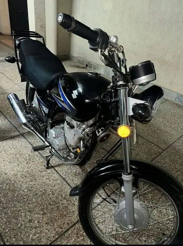 Suzuki Gs 150 3