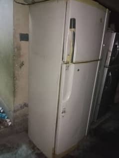 Dawlance refrigerator Used genuine condition