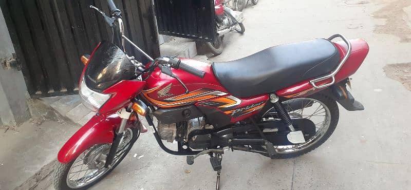 Honda Pridor CD 100cc 4