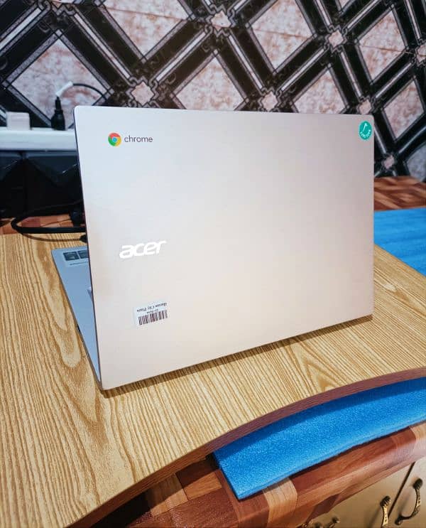 Acer New Model Chromebook, BoxPack Condition, 4