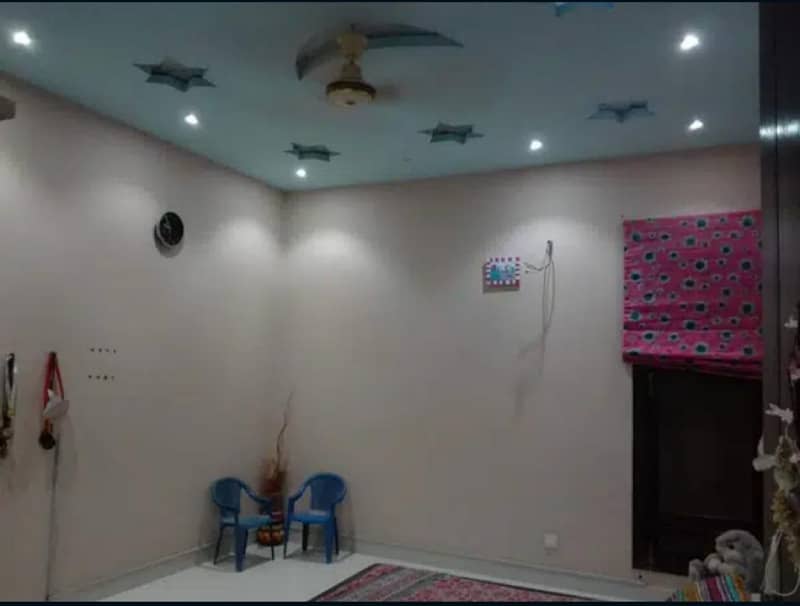 four bed dd 1st floor portion for rent in johar 4