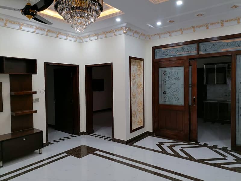 10 Marla Complete House Available For Rent In Central Park Housing Scheme Lahore 6