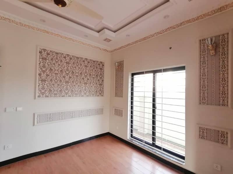 10 Marla Complete House Available For Rent In Central Park Housing Scheme Lahore 9