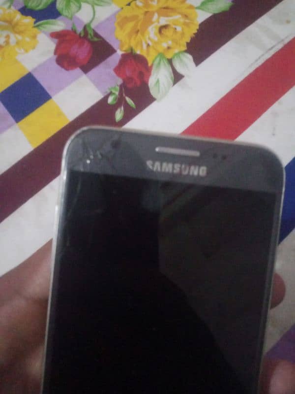 Samsung j3 16GB 1