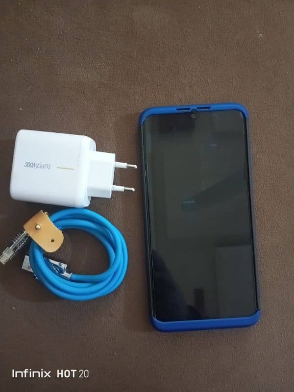 Huawei honor 8x Max 6/128gb 10/9.9 lush phone 2