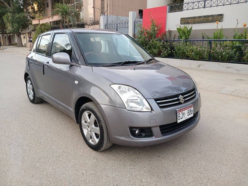 Suzuki Swift Auto  2017 End Grey Mettalic Original Paint Second Owner 1