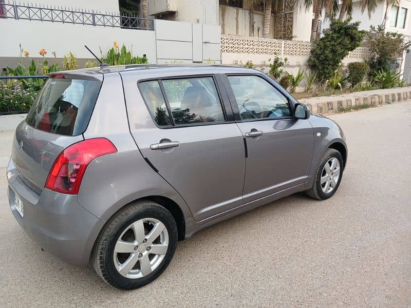 Suzuki Swift Auto  2017 End Grey Mettalic Original Paint Second Owner 9