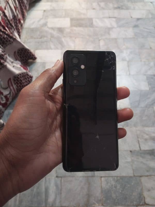 OnePlus 9 3