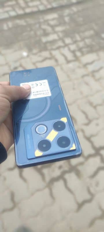 infinix gt20 pro 10,10hai 1manth uis huwa hai 03117669803call number 1