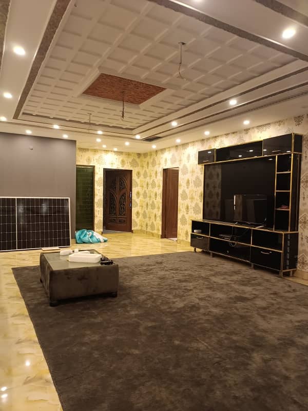 Gulberg 3 1 Kanal New Upper 3 Bed Rooms Attached Bath Kitchen TV Lounge Car Parking Good Location Available For Rent 12