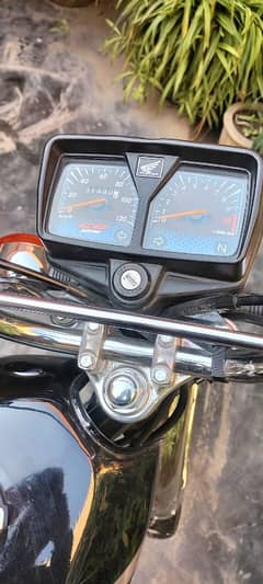 Honda CG 125 (2024) model Black