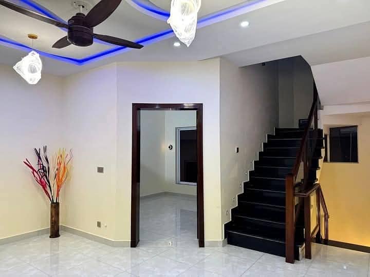 Triple story 8 marla house for sale in mumtaz city 5