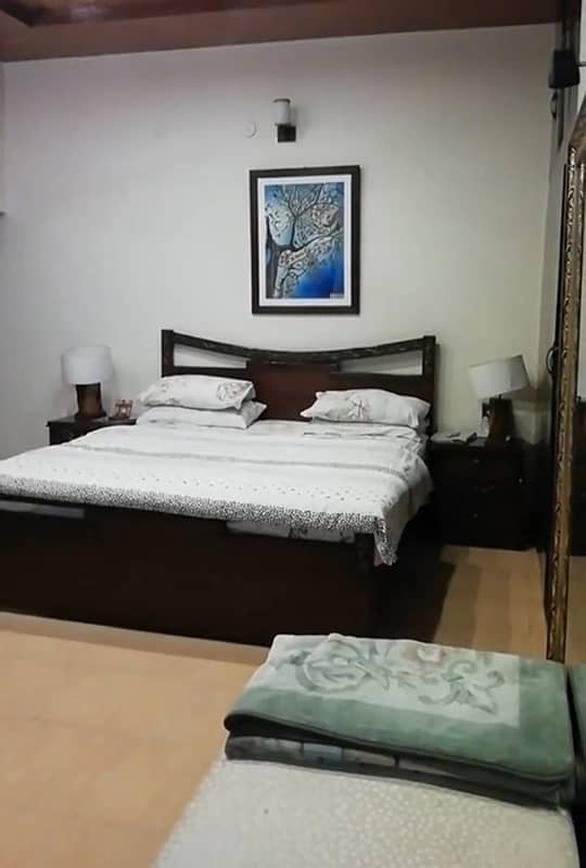 Gulberg 3 Furnished 1 Bed Room Attach Bathroom Kitchen Car Parking Good Location Available For Rent 6