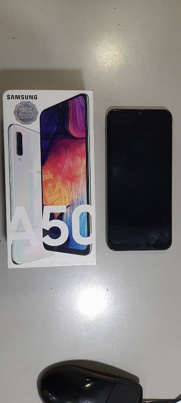 Samsung A50 4/128GB 1