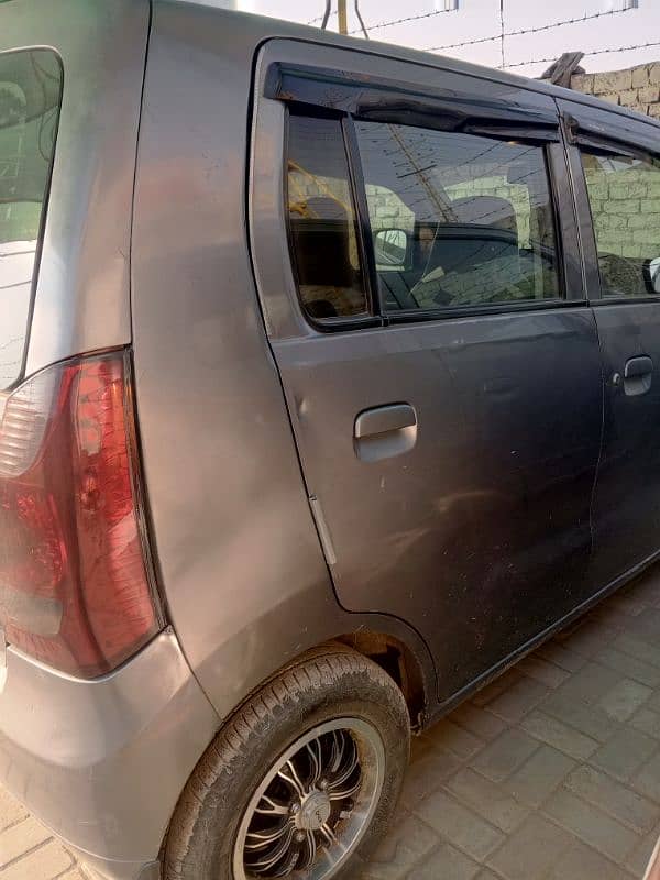 Suzuki Wagon R 2016 4